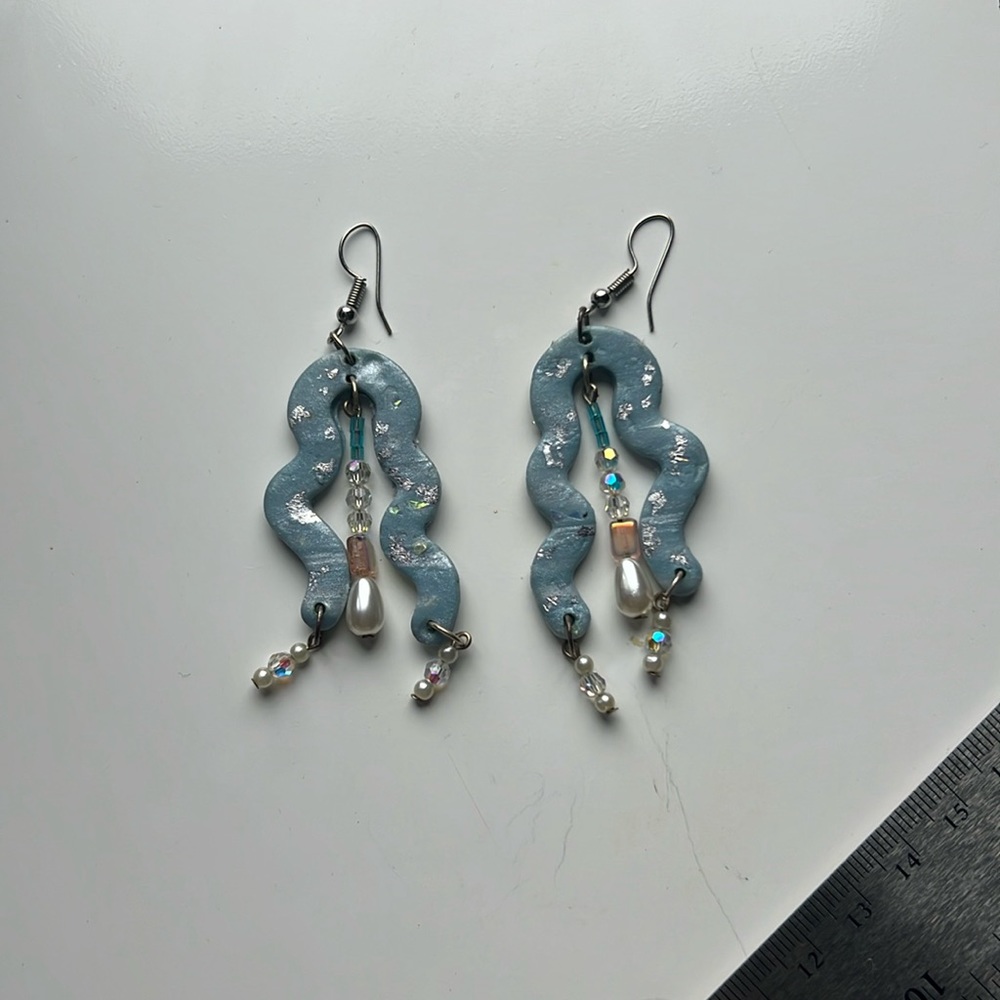Rain cloud earrings 🌧️